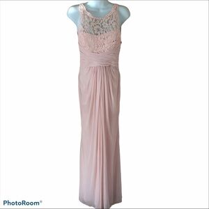 David’s Bridal Soft Pink Bridesmaid Formal Chiffon Gown Size 4 Wedding Event